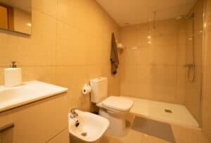 Baño de la planta baja